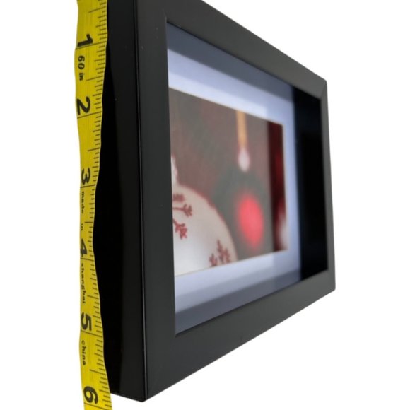 6/$20🌸 Christmas Bauble Print in Black Frame - Picture 13 of 16